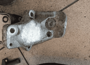 łapa silnika dolna volvo s 80 2.4 d5