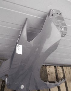 Mazda 5 lift błotnik prawy przód przedni  26X 2