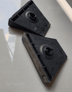 Audi A4 B6 B7 mocowanie bagażnika 8E9861669 3
