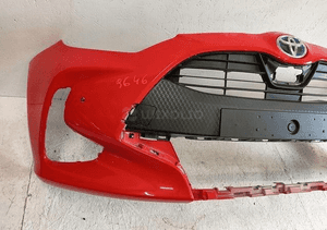 Zderzak przód przedni toyota yaris 4 iv 2020- 2