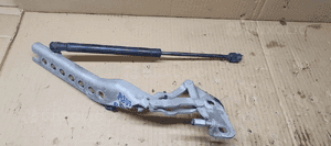 Zawias maski prawy przód Audi A8 D3 4E0823302F 4E0823359D 5