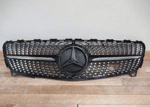 Grill gril atrapa mercedes a-klasa W176 amg lift 2015- 2