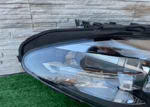 Lampa prawa bmw 5 F10 F11 lci dynamic skrętna usa 2