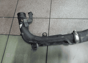 przewód powietrza 1.6 tdi 1k0145770ae 1