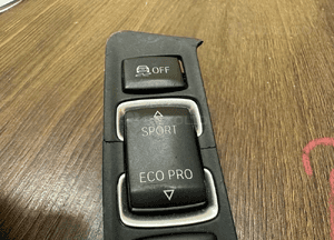 Panel obsługi konsoli środkowej bmw F30 F32 F36 2