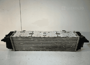 BMW 5 F10 / F11 Intercooler 7618769 - 14038 5
