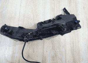 Lexus NX 200 halogen prawy led EU lewy 13