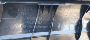 Boczek tapicerka lewy przód przednia lewa Audi A6 C6 Lift 6