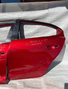 Mazda 3 bm drzwi 13-18 1