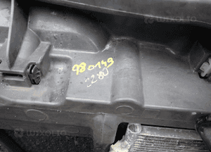 Wzmocnienie pas przedni peugeot 2012---2008  208   9801492280 10