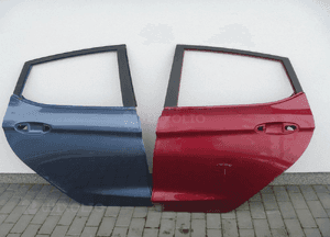 Ford fiesta MK8 drzwi tylne lewe prawe 1