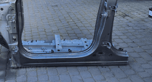 Renault Espace V 5 15r próg słupek drzwi prawy 2
