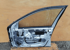 Mercedes c 203 zamek drzwi prawy przód szyba podnośnik listwa 2