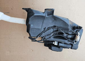 Opel Astra J 4 IV zbiorniczek spryskiwaczy xenon 3