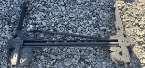 BELKA OS TYLNA ZAWIESZENIA RENAULT TRAFIC III 3 5