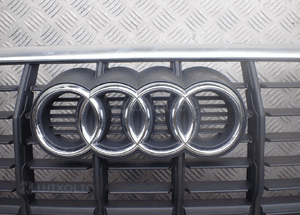 Atrapa grill audi Q3 83A853651A radom 2