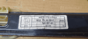 Mechanizm podnośnik szyby lewy przód Skoda Rapid 5JA837461 7