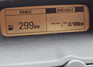 Toyota Avensis T25 wyświetlacz zegarek 86110-05020 1