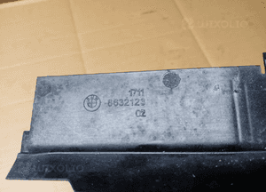 Kierownica powietrza intercoolera BMW M5 G30 F90 8632123 3