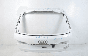 Audi A6 C8 4K0 kombi 2018- klapa bagażnika tył 1