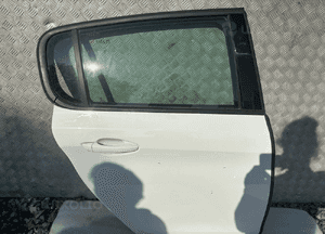 Drzwi prawy tyl tylne kpl peugeot 308 ii 2 T9 1