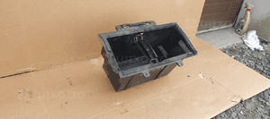 Obudowa podstawa akumulatora Citroen Jumper Ducato III Boxer 1384216080 1384209080 4