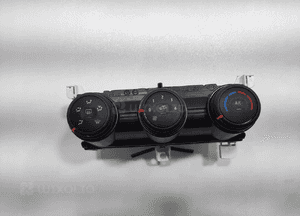 PANEL NAWIEWU KLIMATYZACJI RENAULT CLIO V 275004486R 2019-2024 2