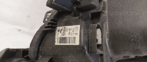 Przod przednia lampa prawa renault clio 3 5