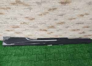 Listwa progowa prawa bmw 4 G22 G23 m pakiet 1