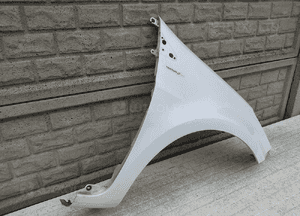 Błotnik przedni prawy renault clio 3 195 06-13 3