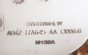 ZBIORNICZEK SPRYSKIWACZY LR RANGE ROVER VOGUE 3