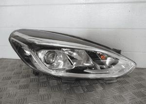 Lampa przednia prawa ford fiesta MK8 soczewka H1BB 2017- 1