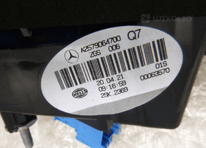 Mercedes cls W257 lampa prawa tylna tył w klape 16