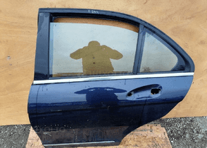 MERCEDES C 204 lakier 890 drzwi tylne lewe lift 1