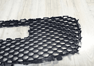 Grill zderzaka przód przednia jaguar L2LTC 9
