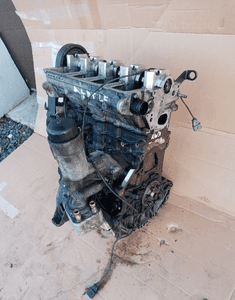 Silnik słupek Audi A4 B5 FL 1.9 TDI 130KM AWX 4