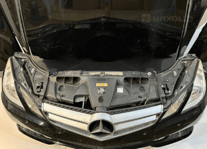 Mercedes W207 Coupe AMG Maska Zderzak Pas - 15343 3