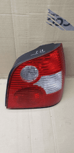 Lampa prawy tył tylna prawa VW Polo 9N 6Q6945096B 6Q6945112A 4