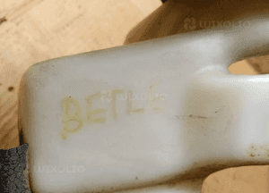 Zbiorniczek spryskiwaczy pompka VW New Beetle 1C0955453 9