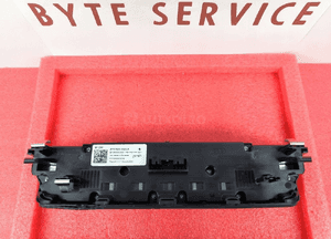 Audi A3 8Y Panel Klimatyzacji KLIMATRONIK 8Y0820043A 4