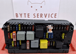 Mercedes-Benz W212 Skrzynka / Moduł BEZPIECZNIKÓW SAM A2129008507 4