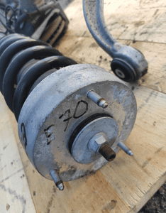 BMW X5 E70 3.0D ZWROTNICA AMORTYZATOR PIASTA ZACISK TARCZA PRAWY LEWY PRZÓD 13