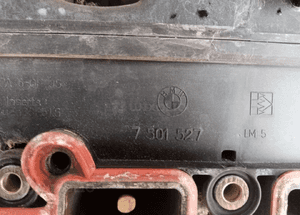 Kolektor ssący BMW E39 2.5 7501527 5