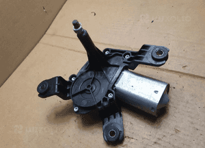 SILNICZEK WYCIERACZKI KLAPY OPEL CORSA D 53027312 5