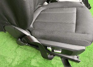 FOTELE BOCZKI KANAPA OPARCIE WNĘTRZE ŚRODEK BMW 3 G21 11