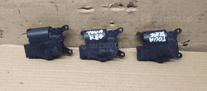 Silniczek klap nagrzewnicy VW Touareg 52411483 1