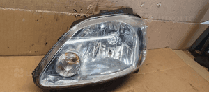 Lampa lewy przód przednia lewa VW FOX 4
