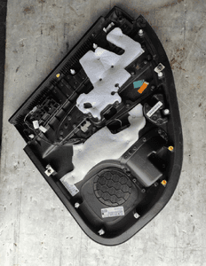 JEEP GRAND CHEROKEE WK2 BOCZEK TAPICERKA DRZWI LEWY TYŁ SKÓRA 1VH811X9AD 2