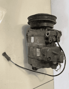 PASSAT B5 LIFT 1.9 KOMPRESOR KLIMATYZACJI 8D0260808 3