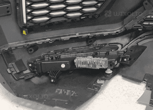 Jaguar e-pace X540 lift r dynamic zderzak przód przedni radar grill halogeny znaczek 11